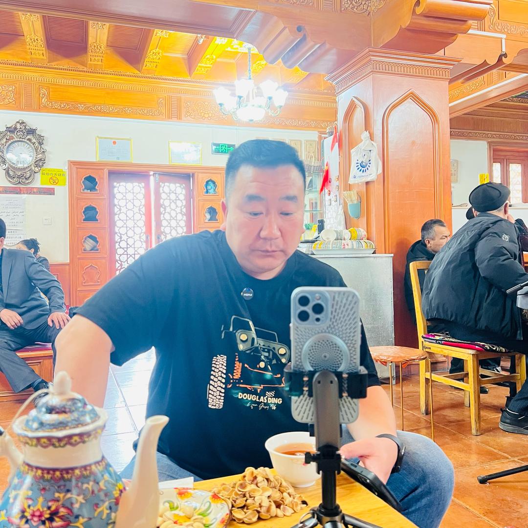 齐鲁凯哥环球自驾