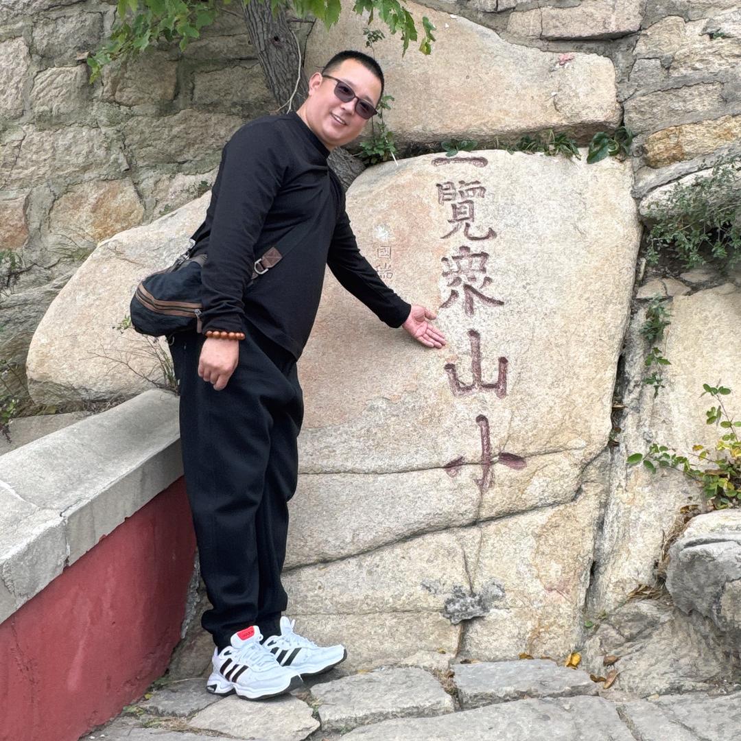 ༄༅阳光☀男孩♨