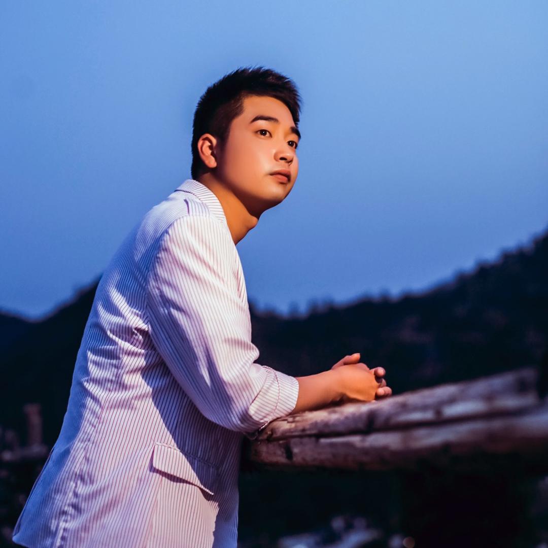 Mr.Li