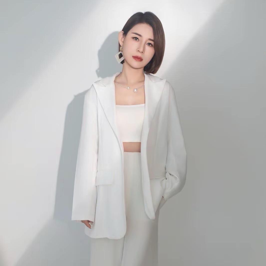 好舍美容养生馆  英姐