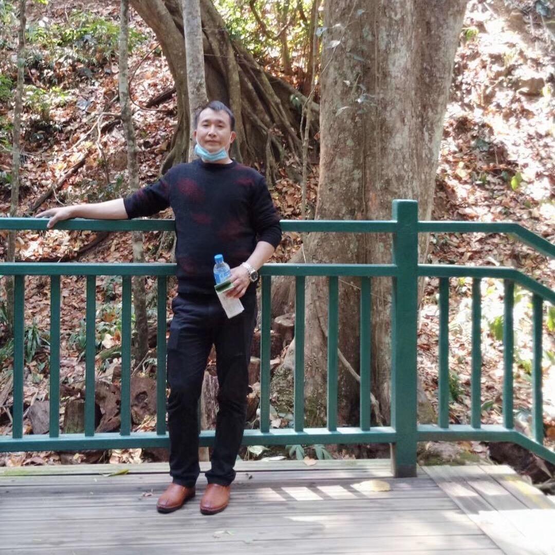 随风踏浪