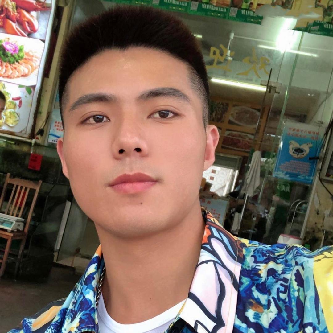 阿谅