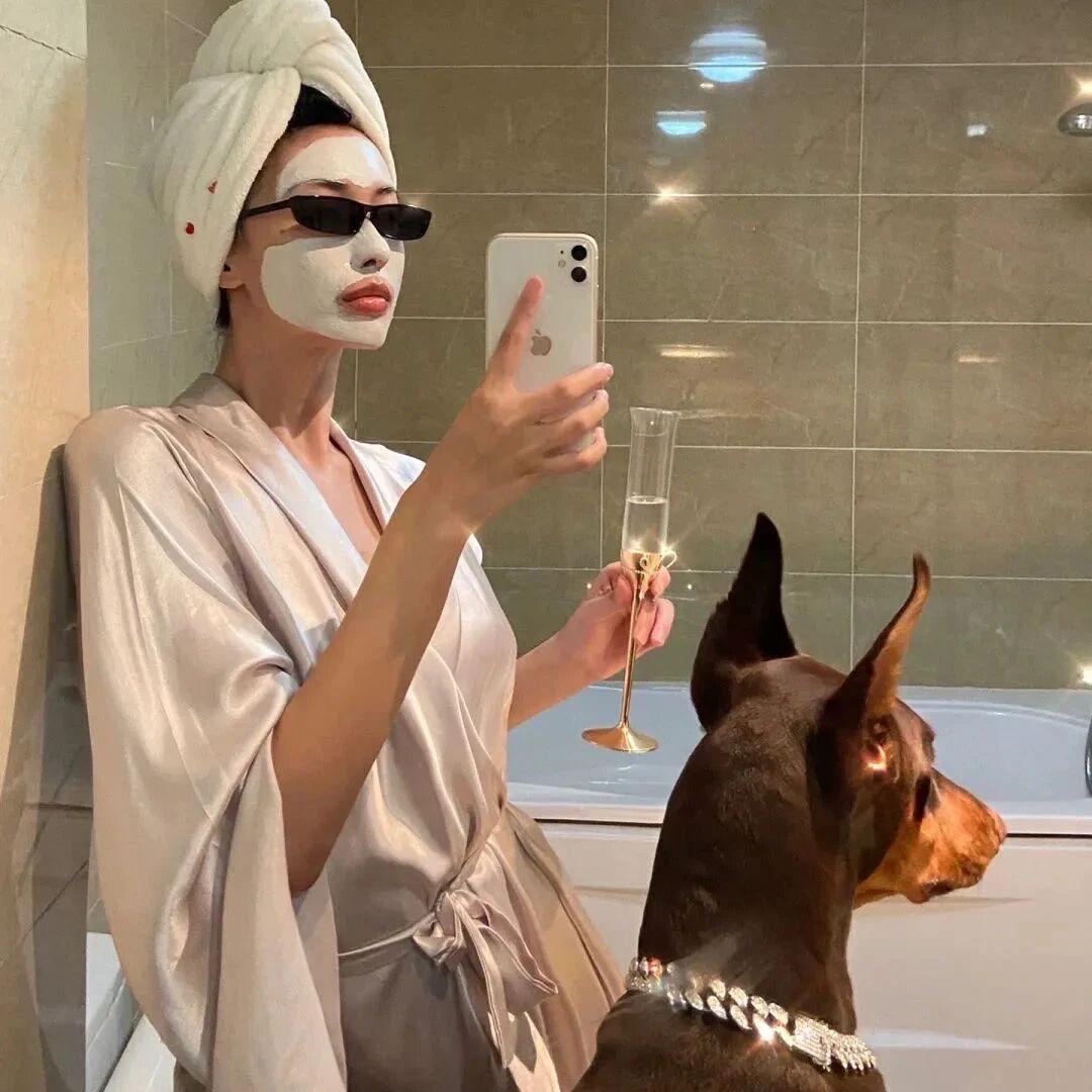 沈怡婷