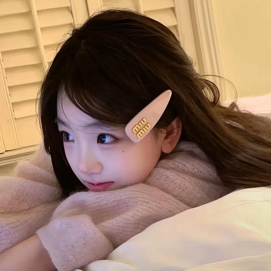 一支小月月吖