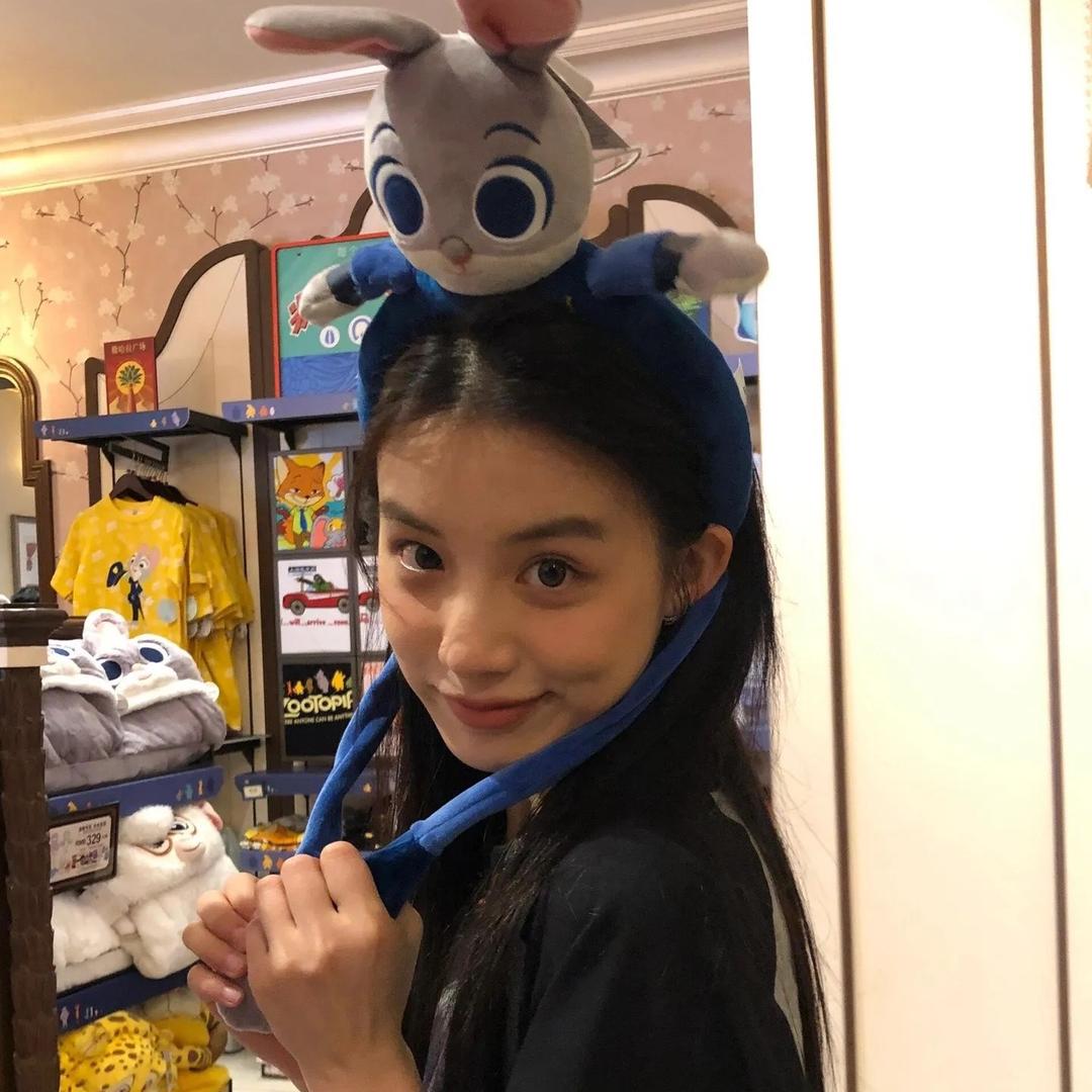不甜。