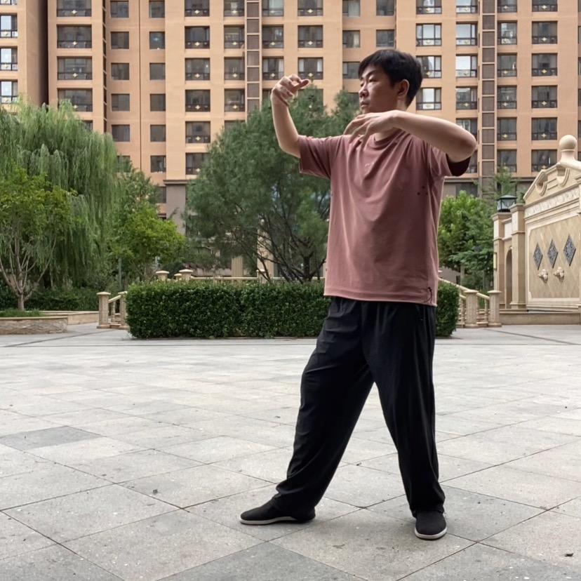 尛蟲站桩在南通