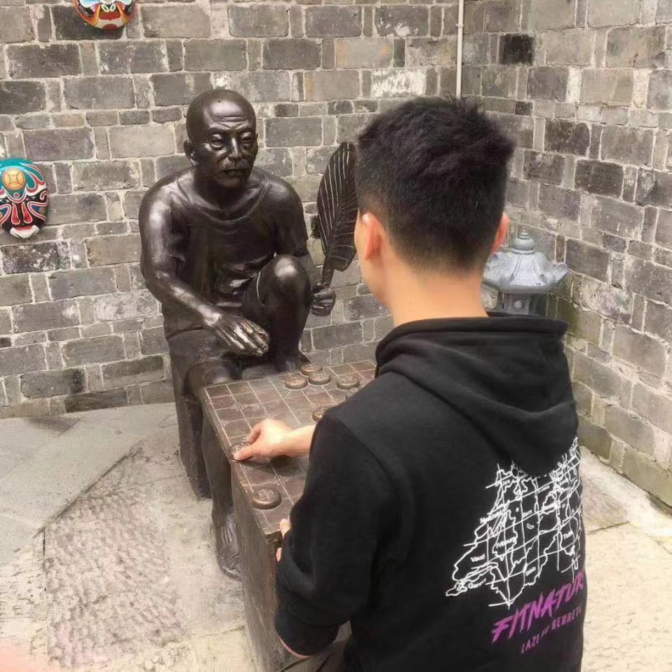 等不到天亮等时光
