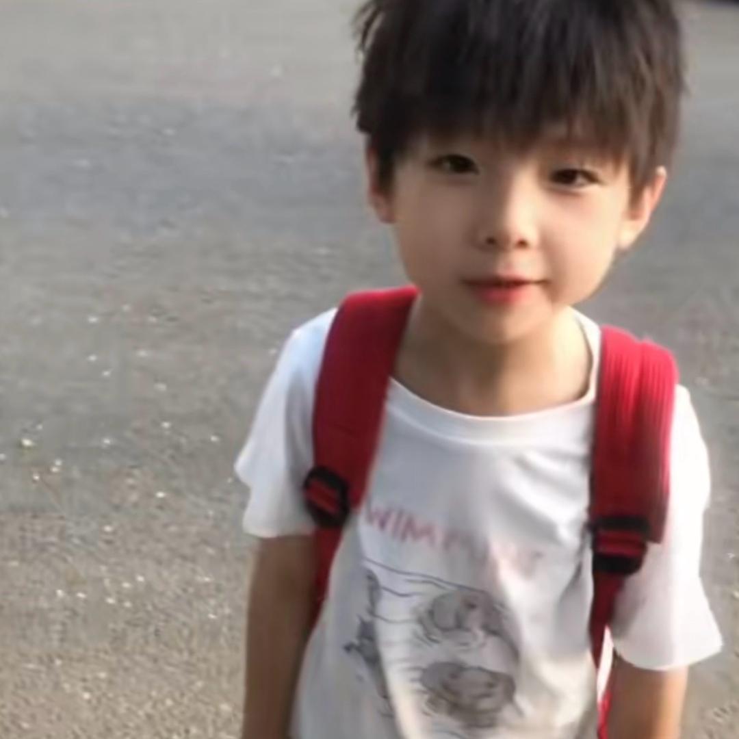 爱哭鬼爱雨文