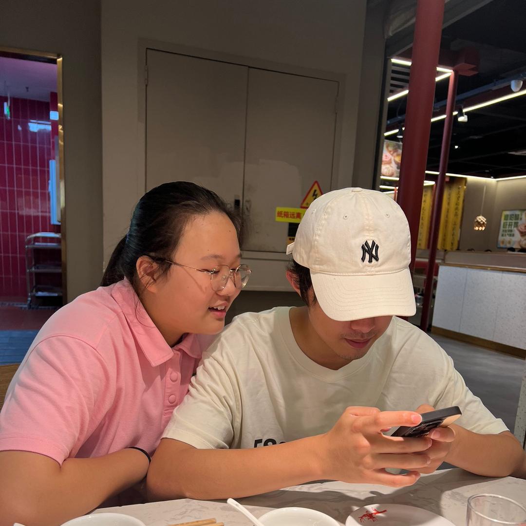小妮妮