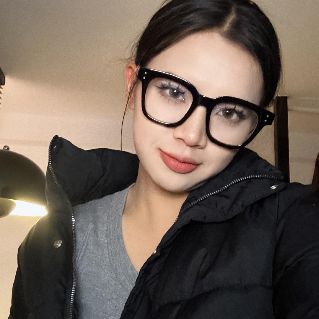 妮妮穿什么