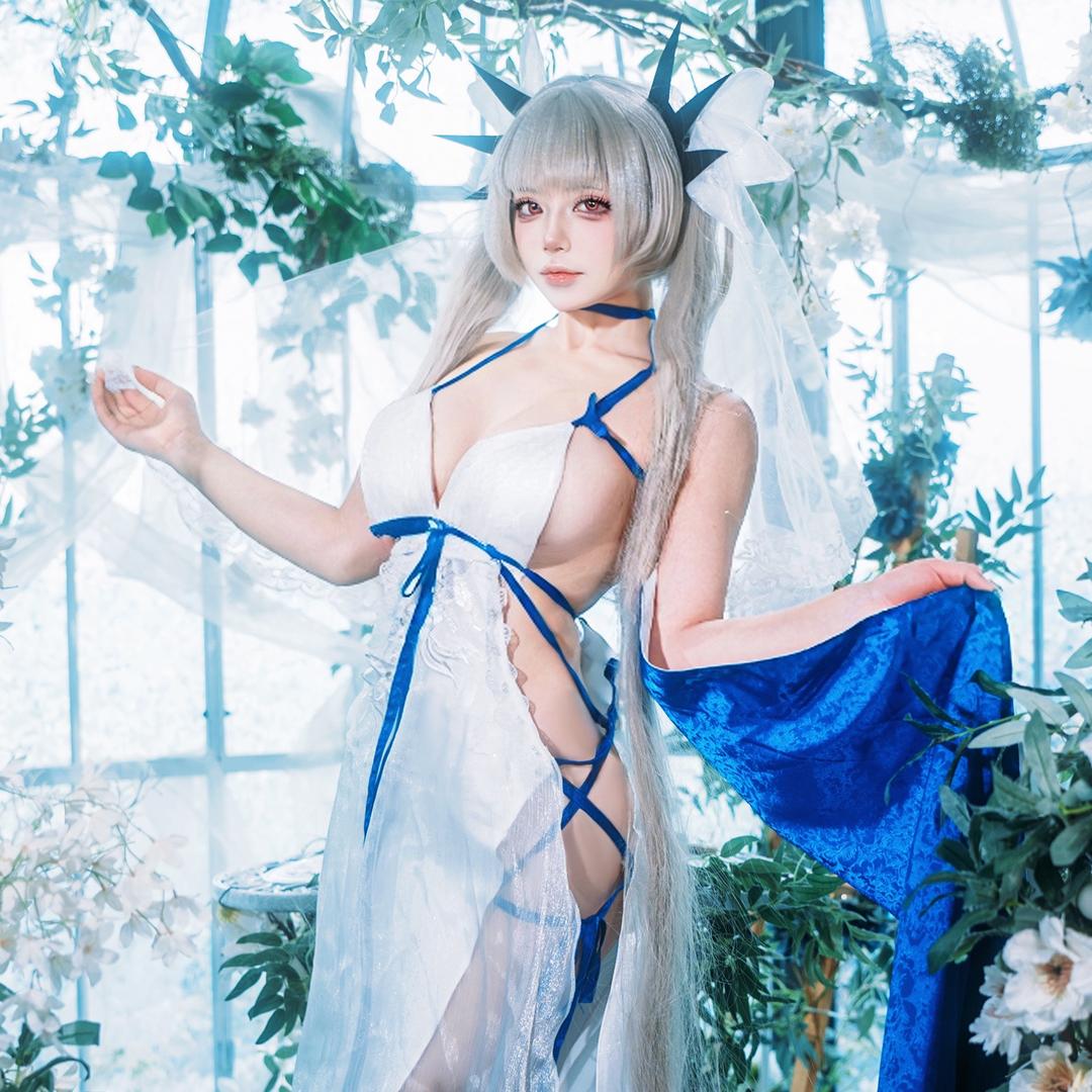 月亮Hoshi
