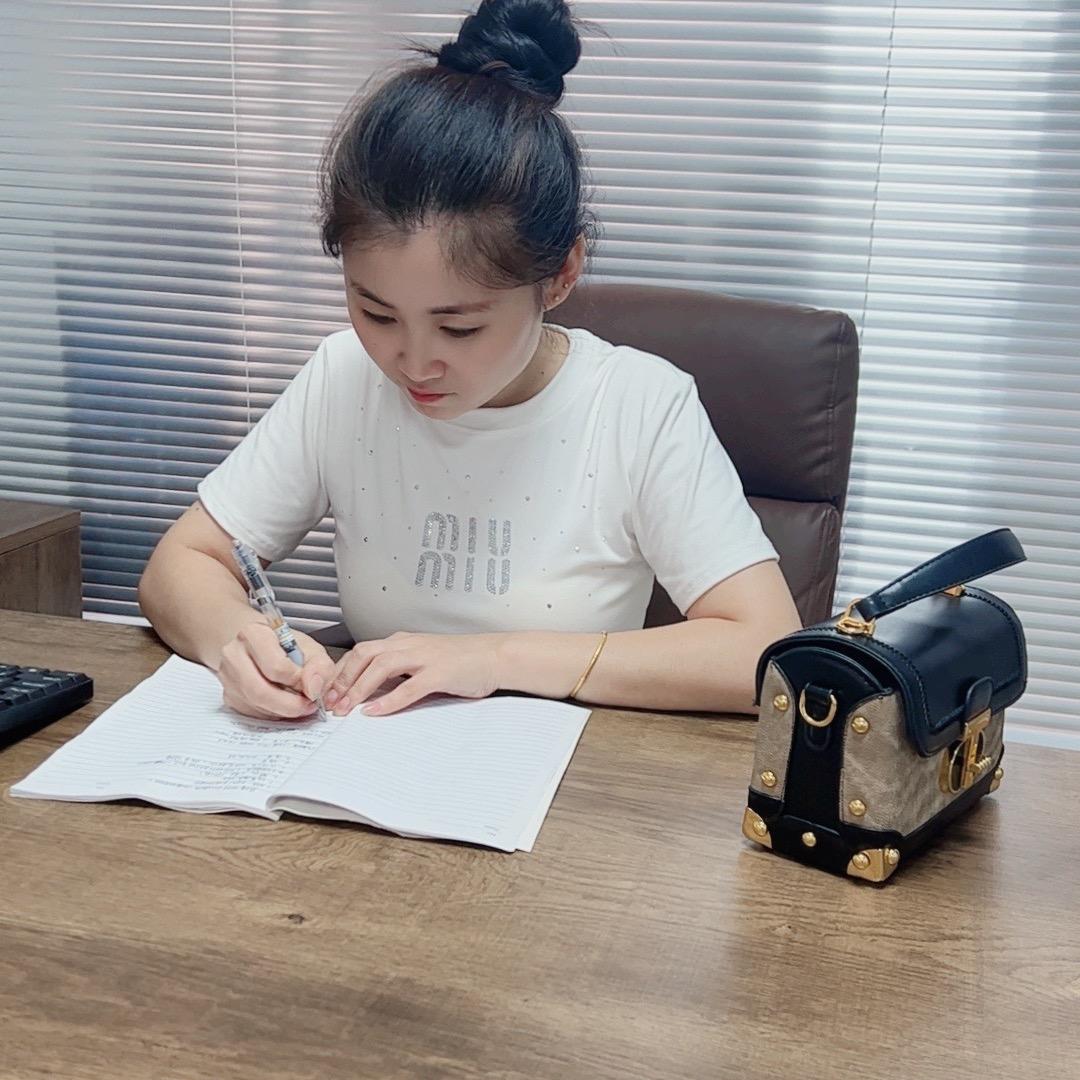 雅妃时尚女包（工厂店）