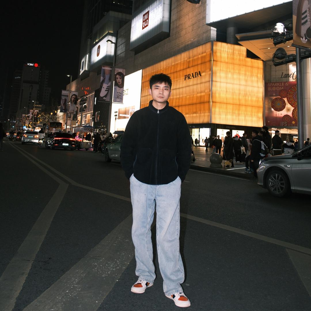 小辉飞