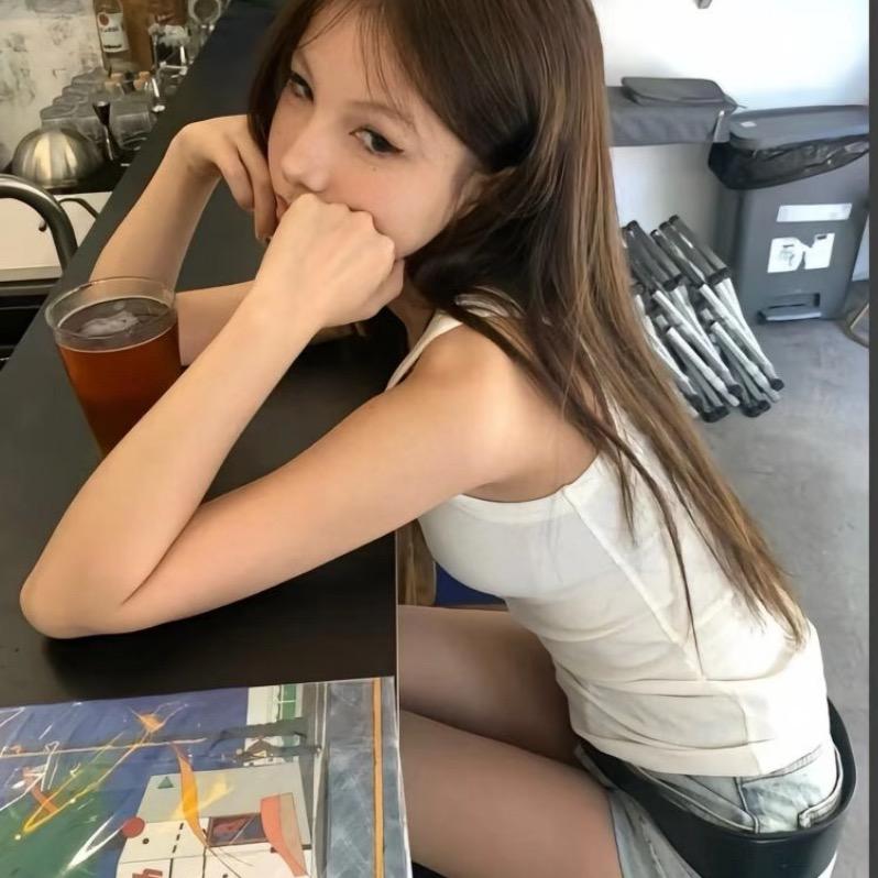 女主、