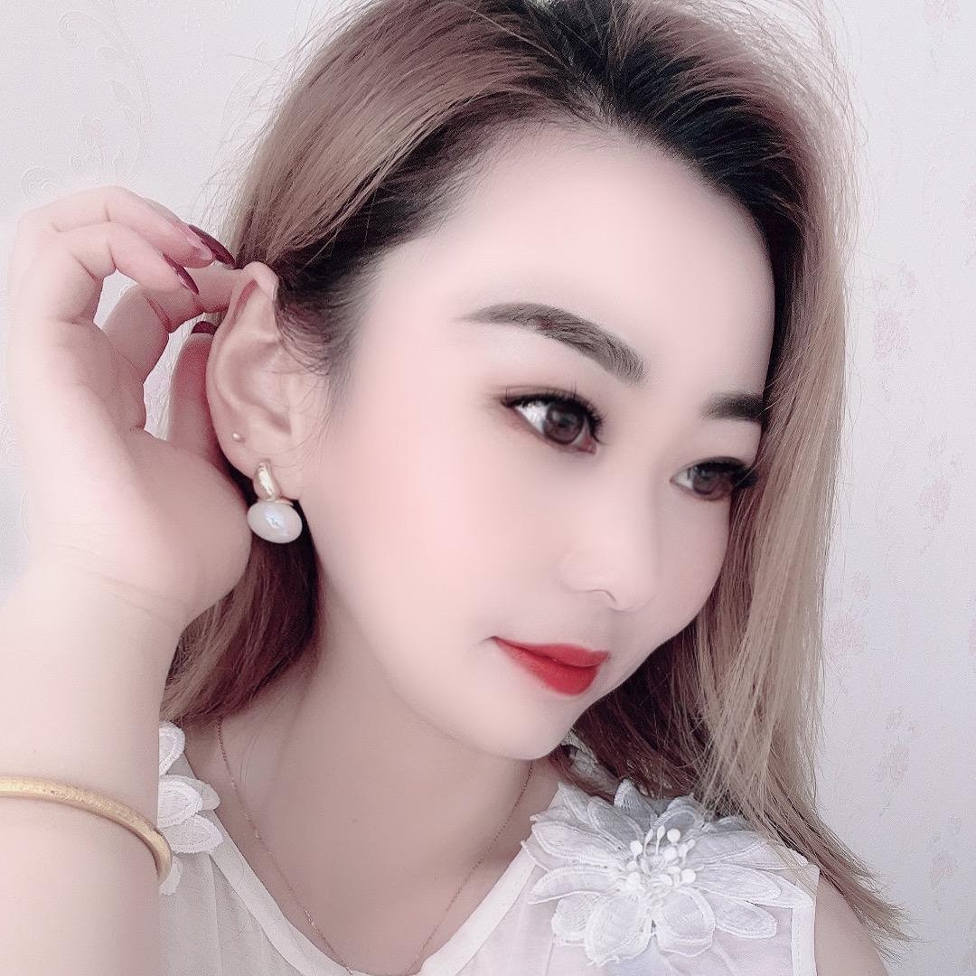 菲菲（718）