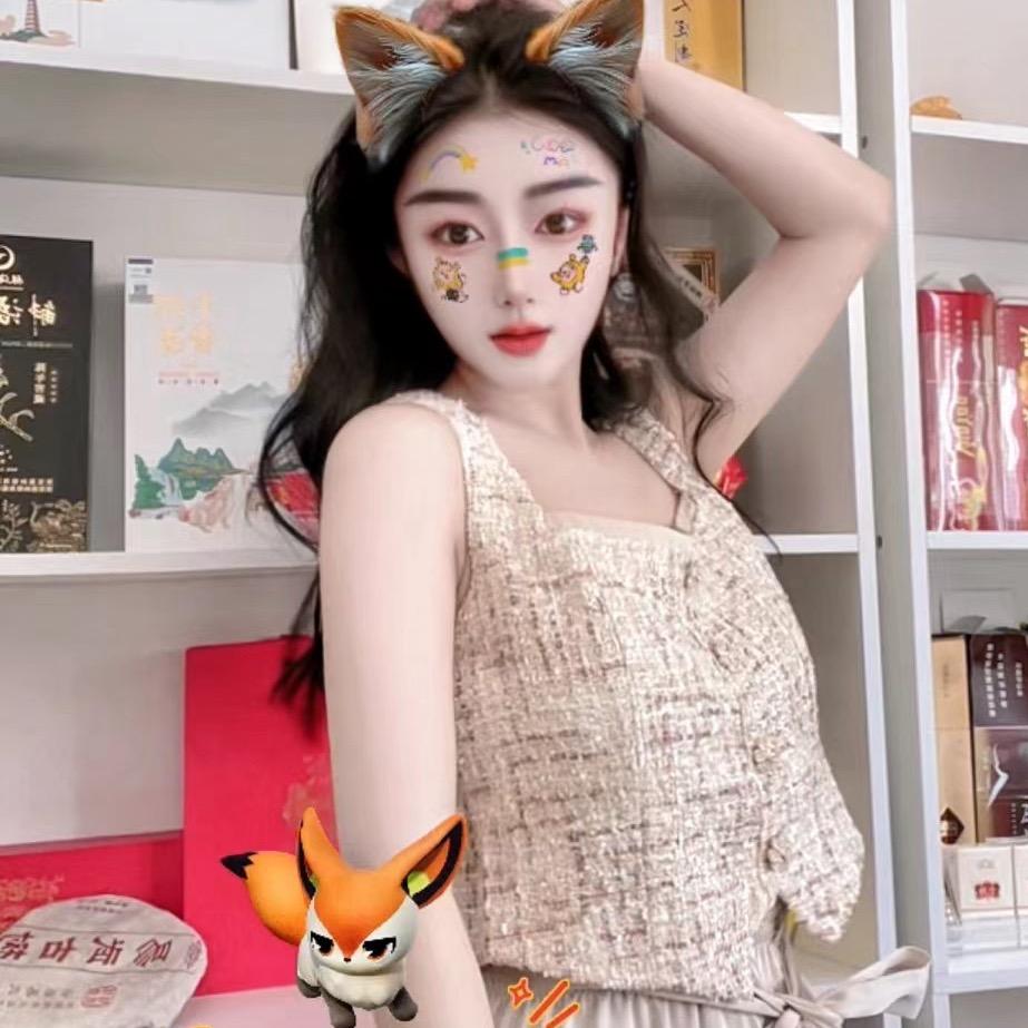 李悦雯