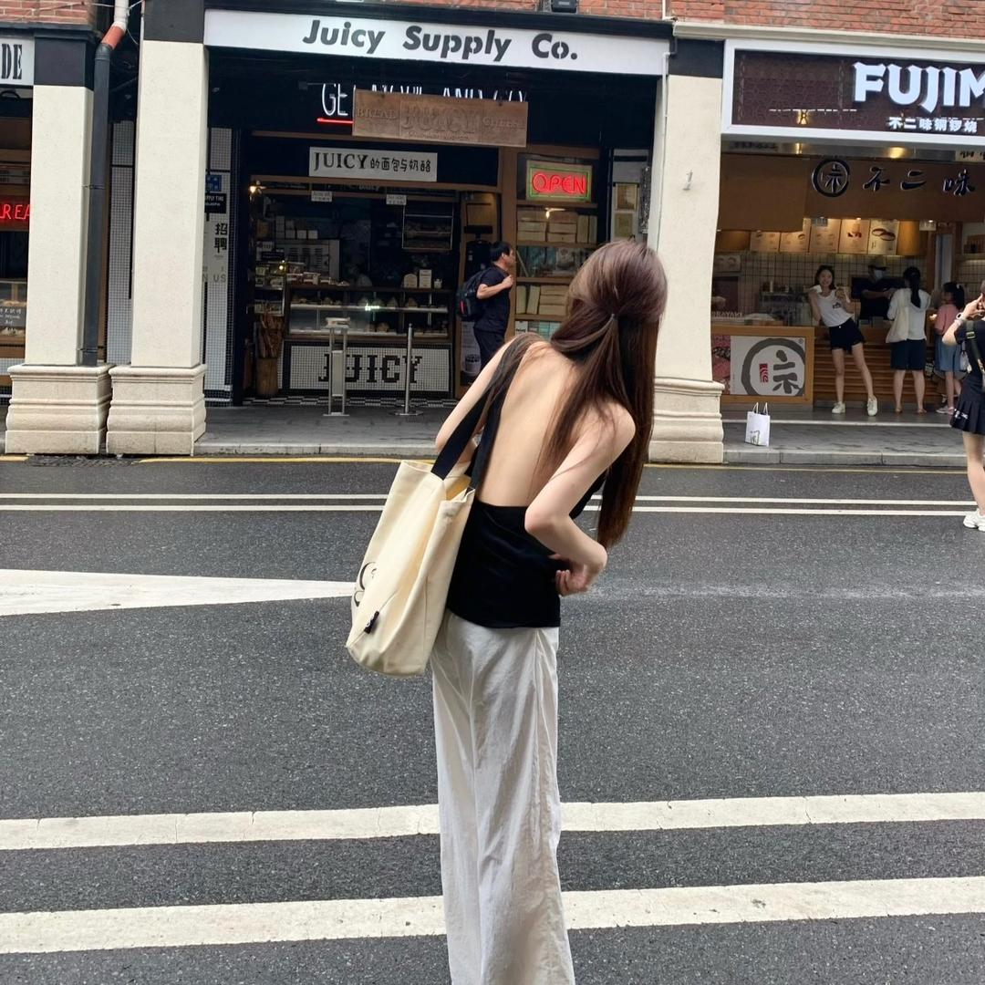 - FENG ᐝ