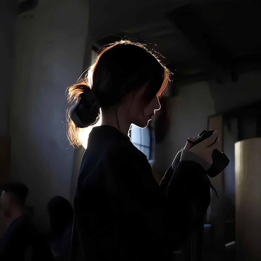 无奈的蓝色菠菜