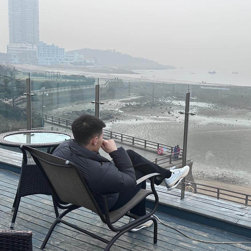 包文杰