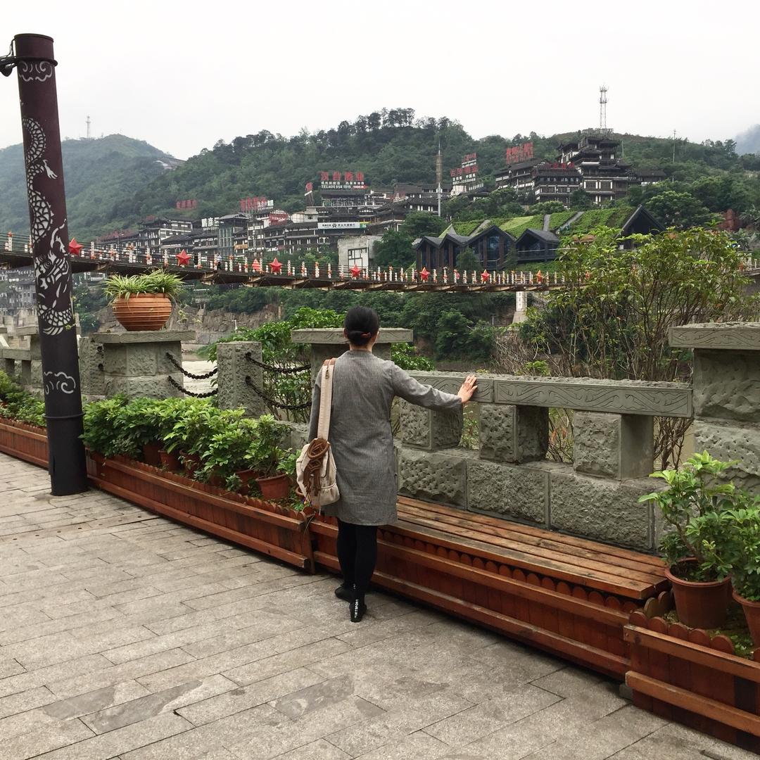 梅依旧