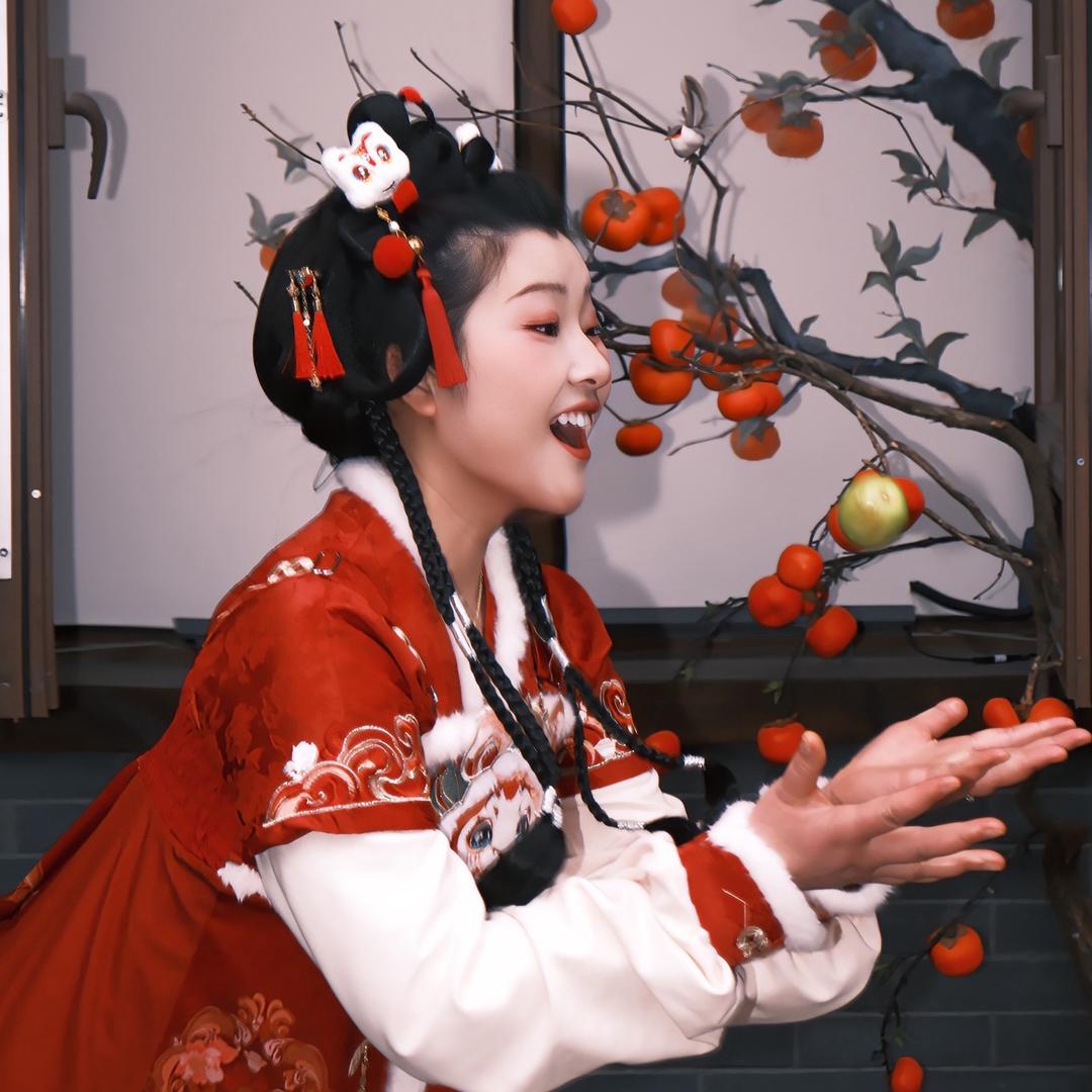 凌珑