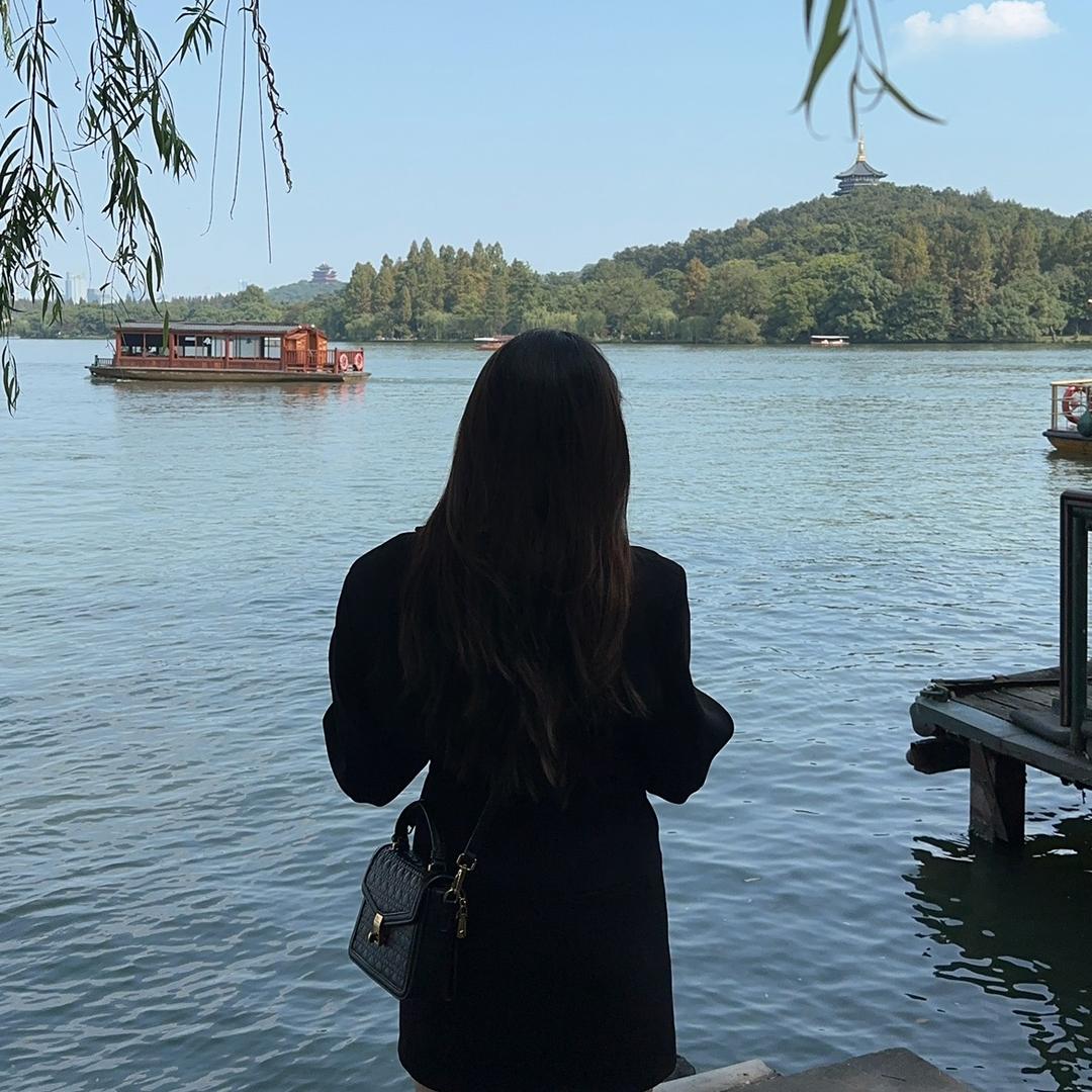 隆祥珠宝城彩彩