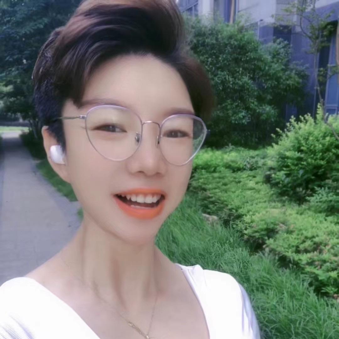 小飞燕🌹
