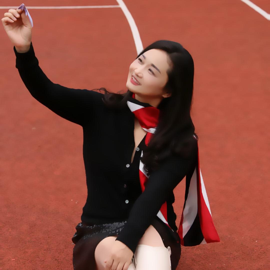 是李李呀
