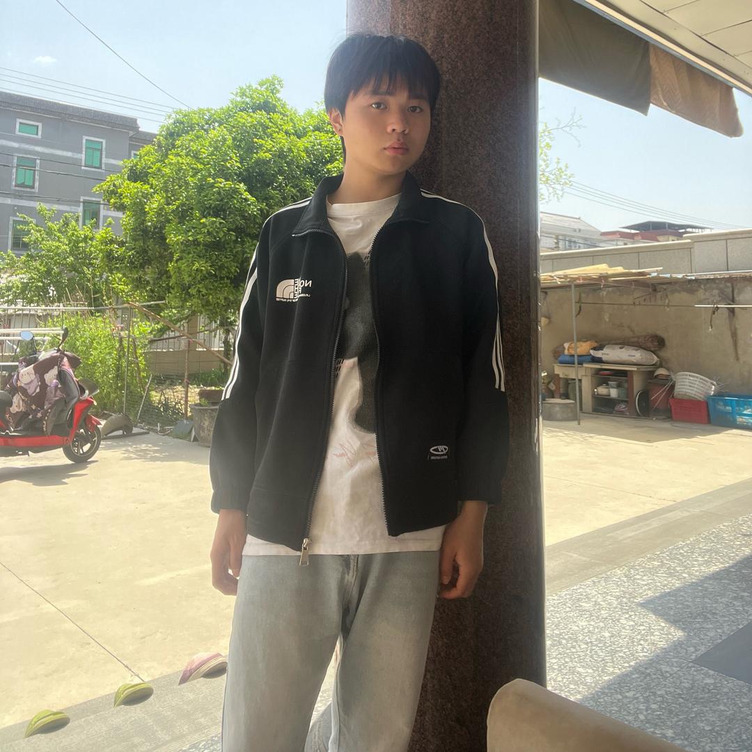 不要咪咪翘