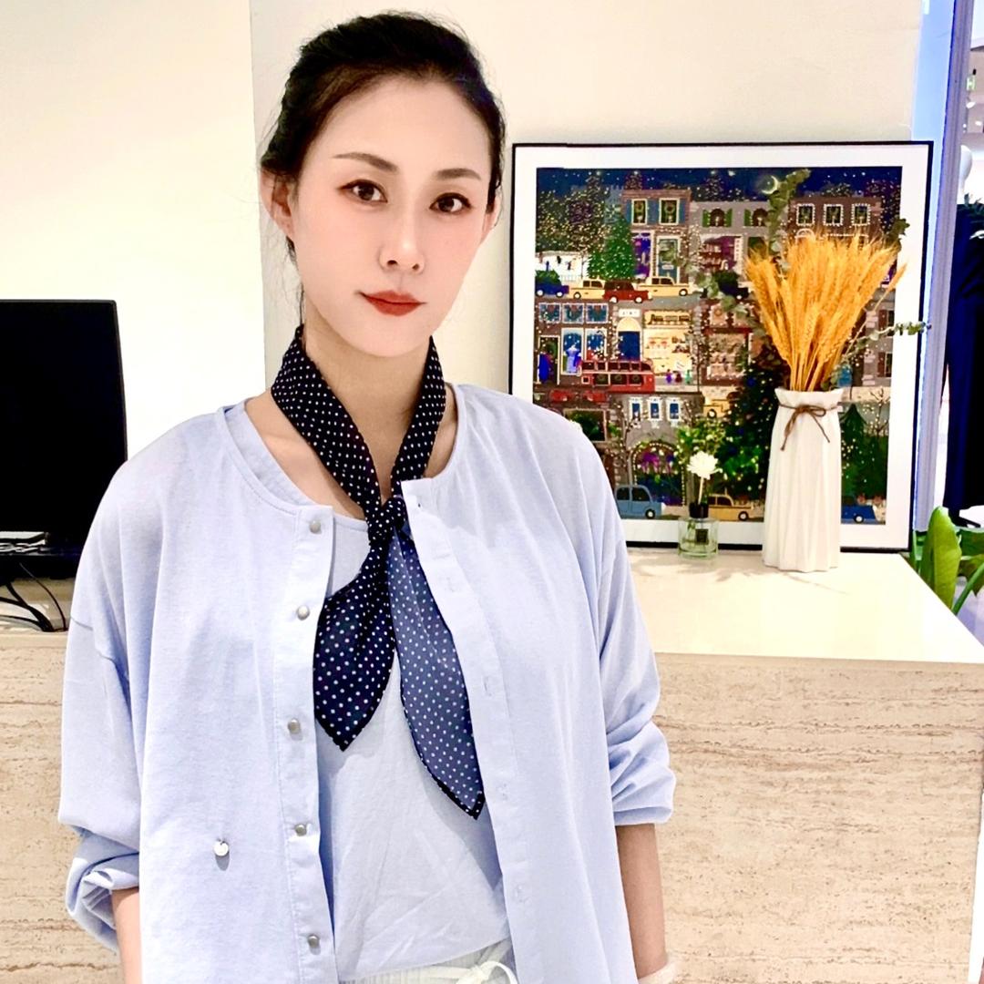 Love唇边拾爱