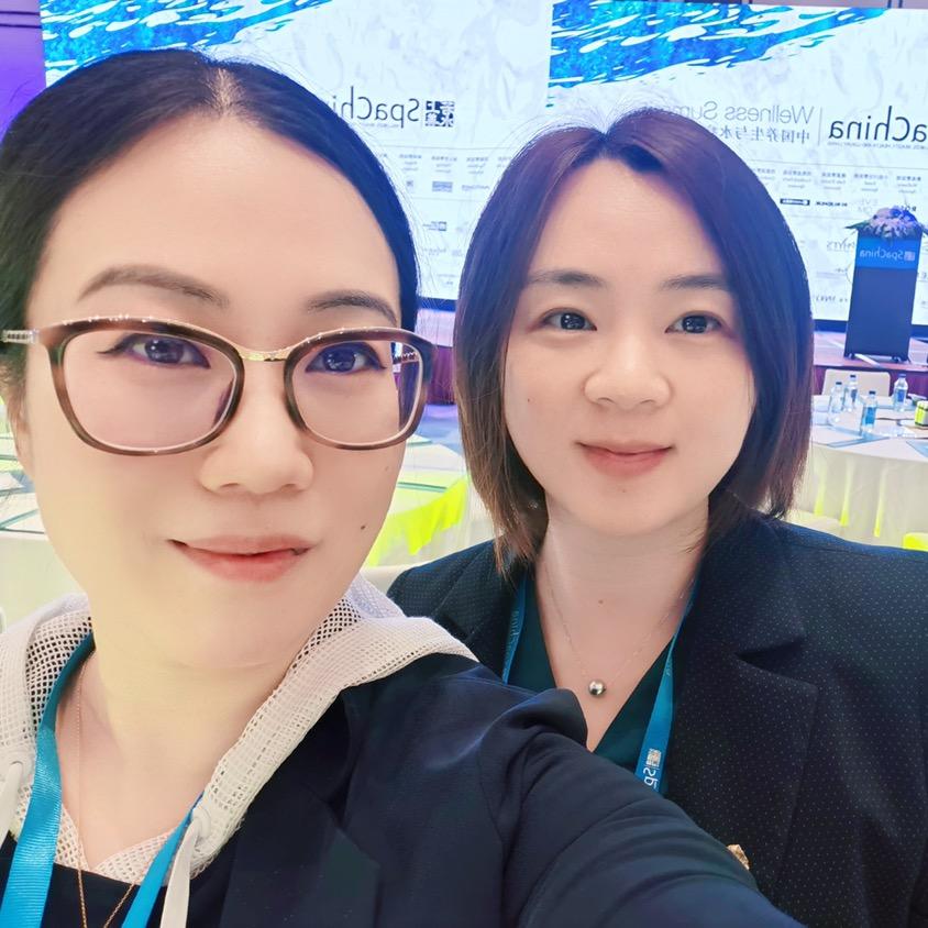 英语同传底静&靳萌