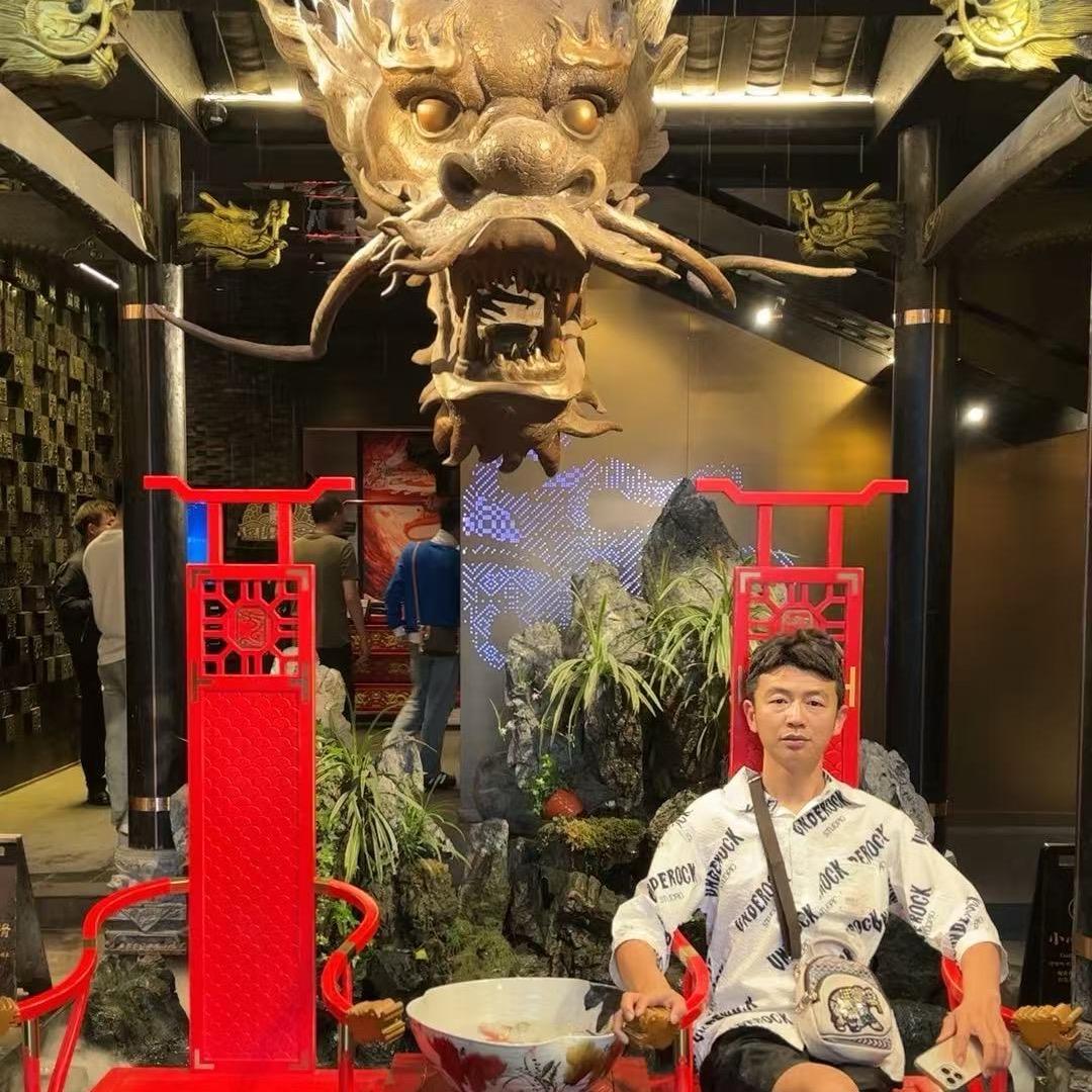 搞笑龙哥榴莲肉古币