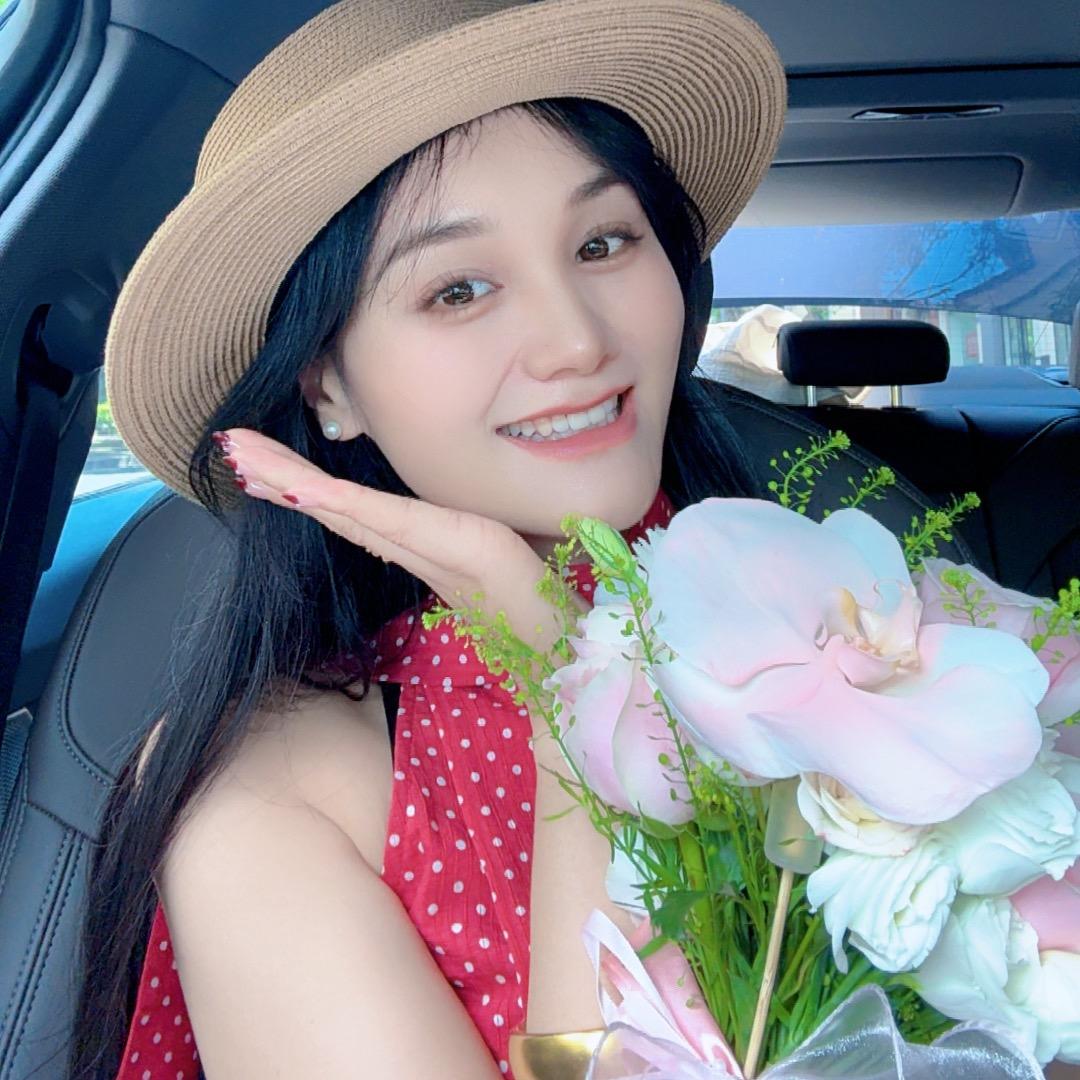 重庆二小姐😍