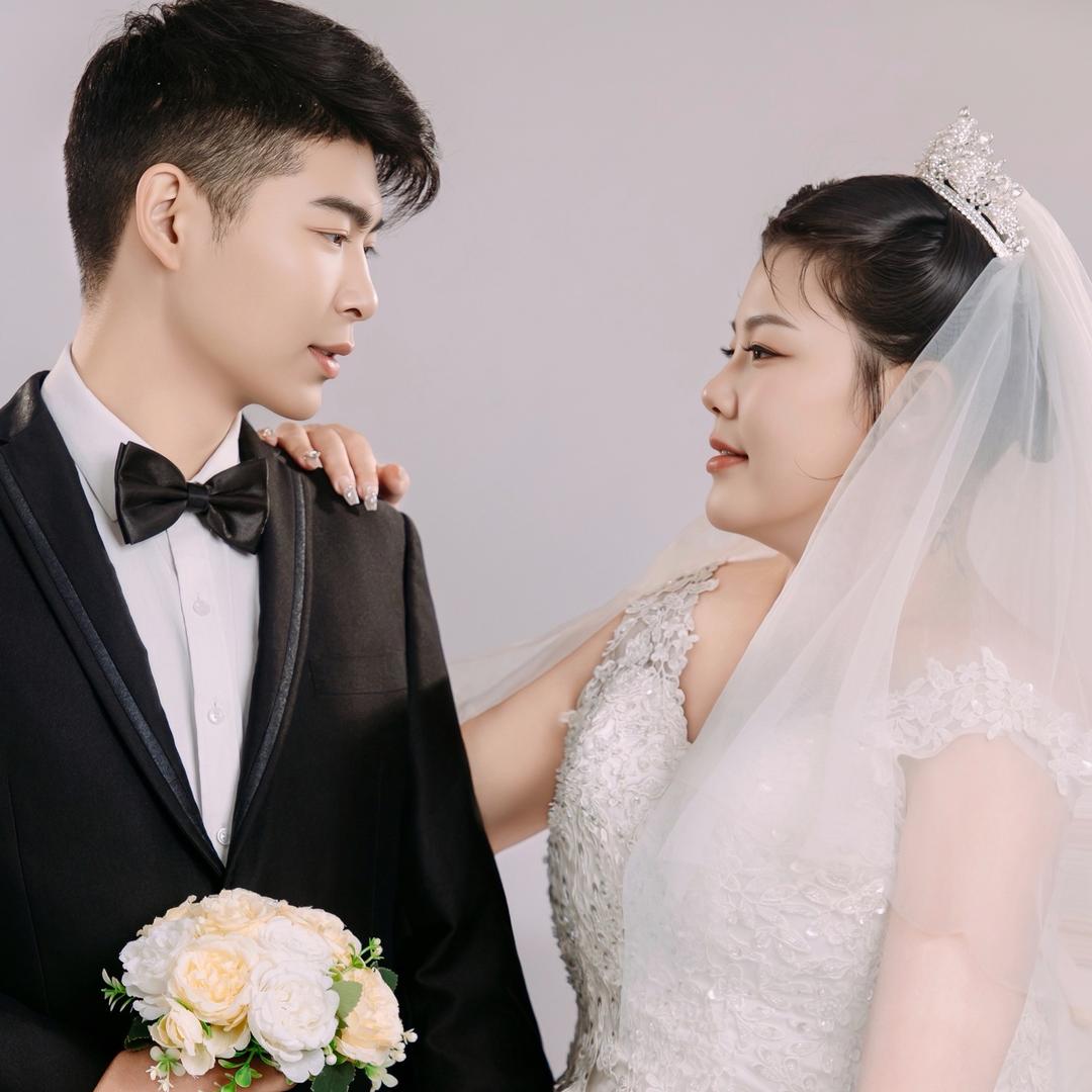 小胖达大妞