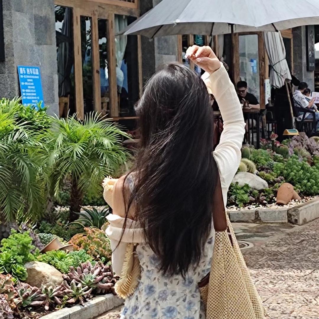 晨阿小小