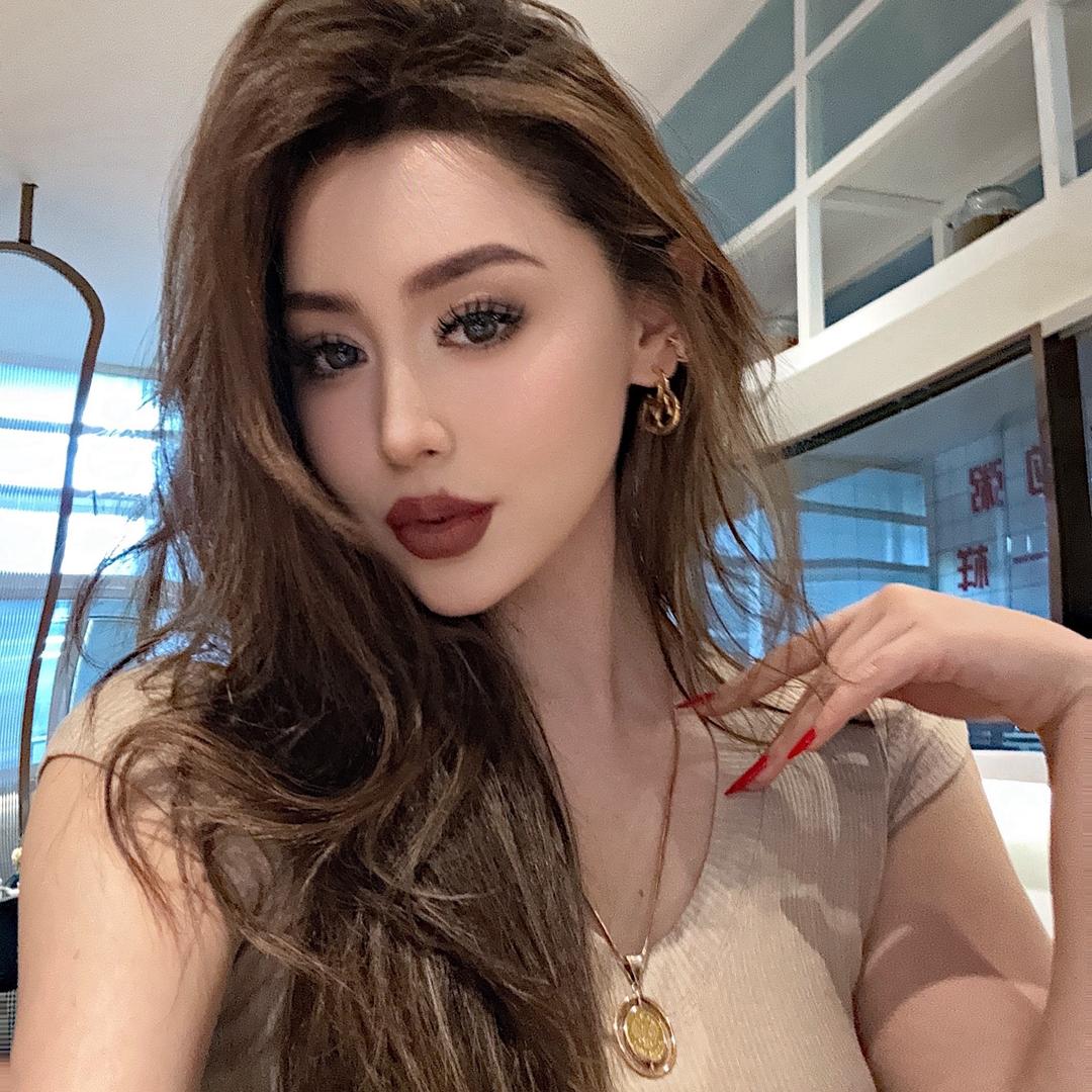 DelyuRa 的朋友圈