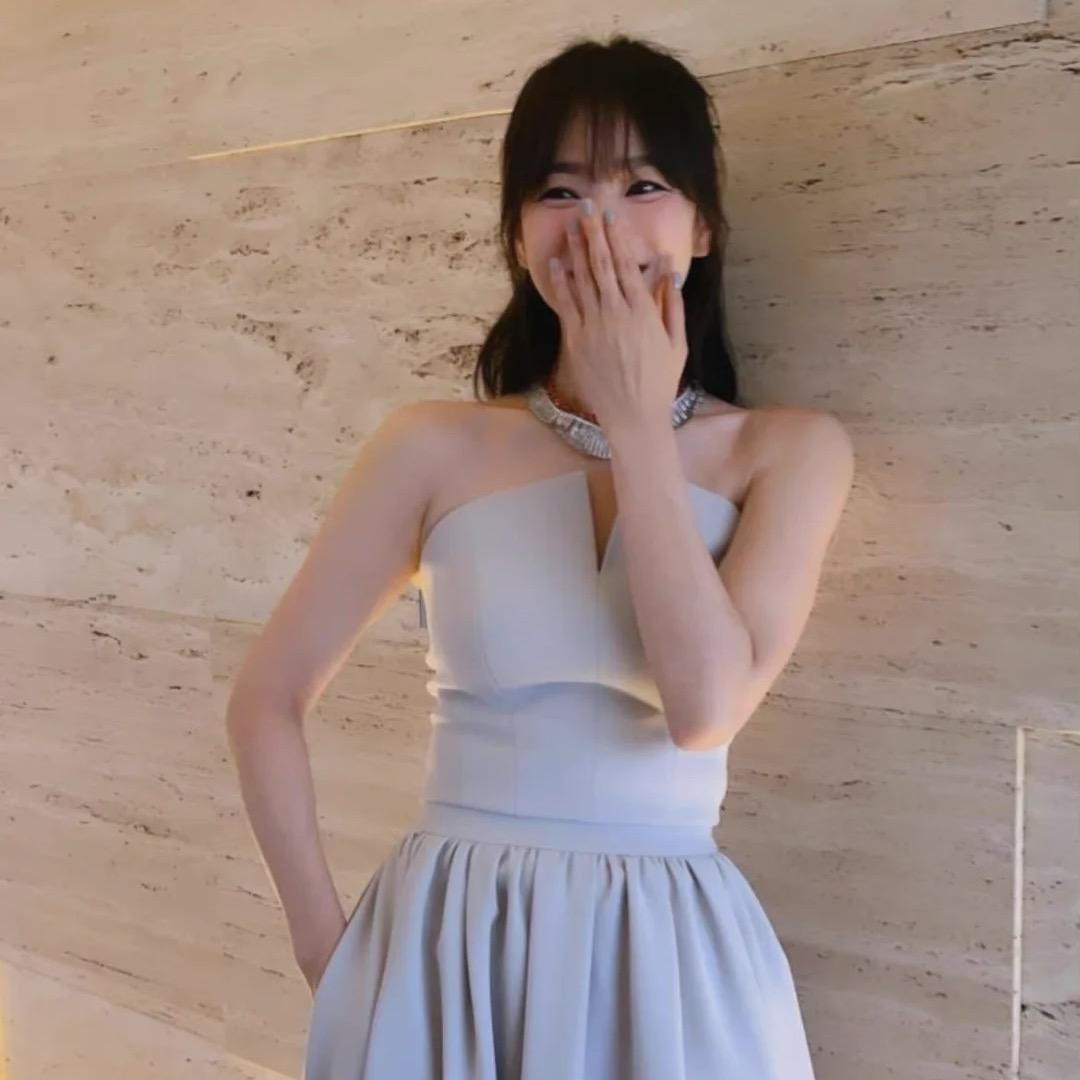 小蝴蝶女装穿搭
