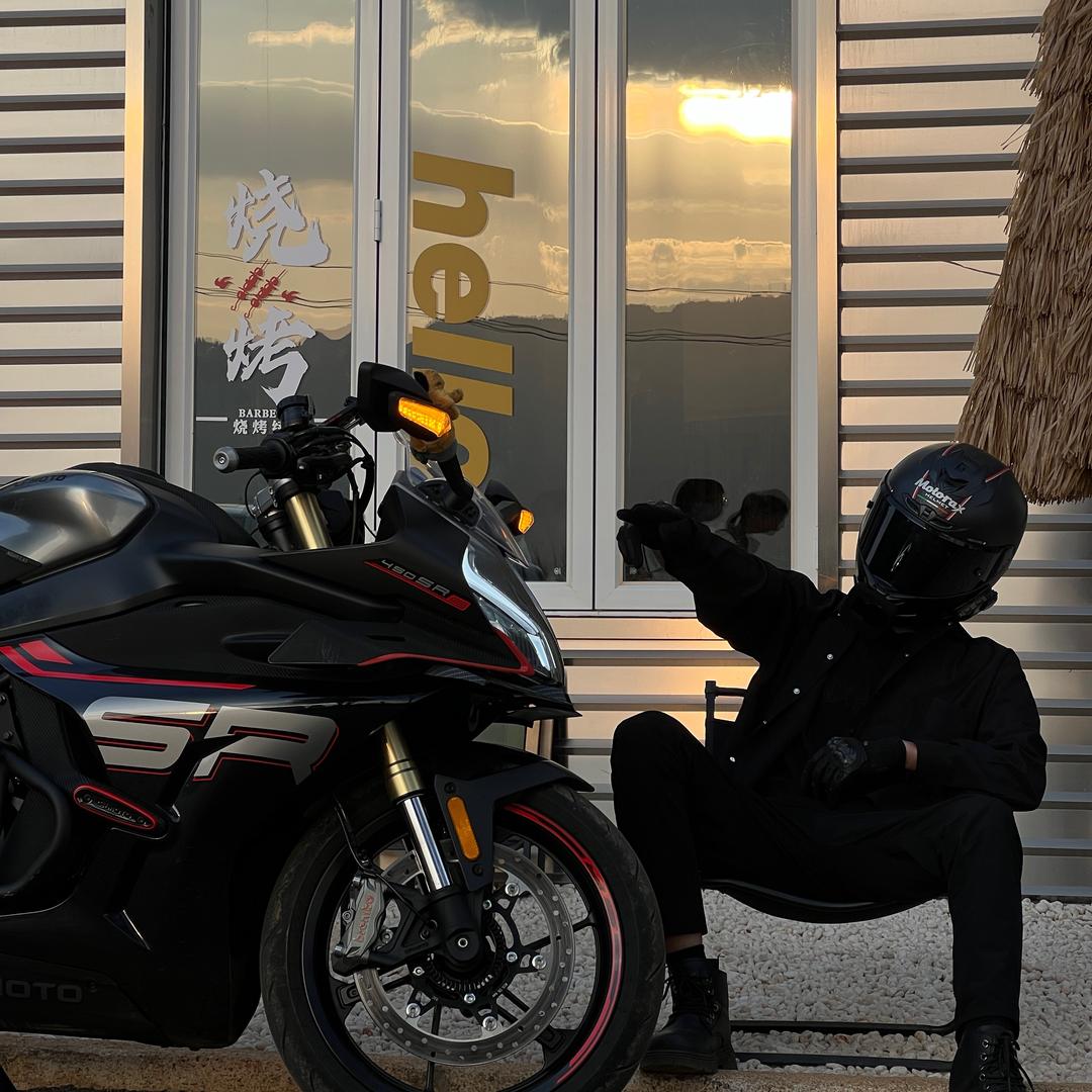 提一盏灯🏍️