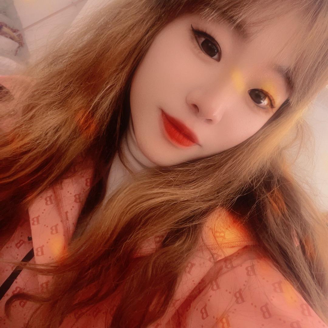听说糖🍬💞很甜᭄ᩚ꯭