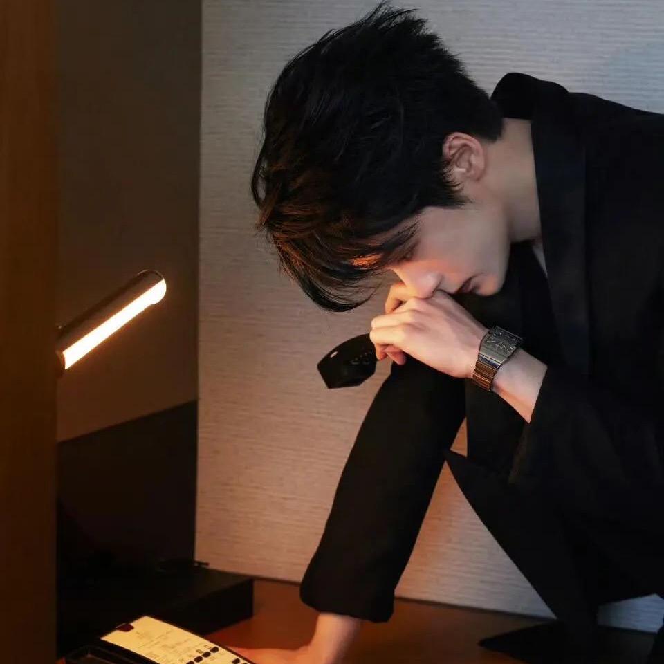 困了就去睡💤