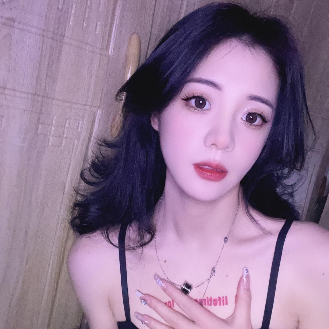 不吃香菜X_.