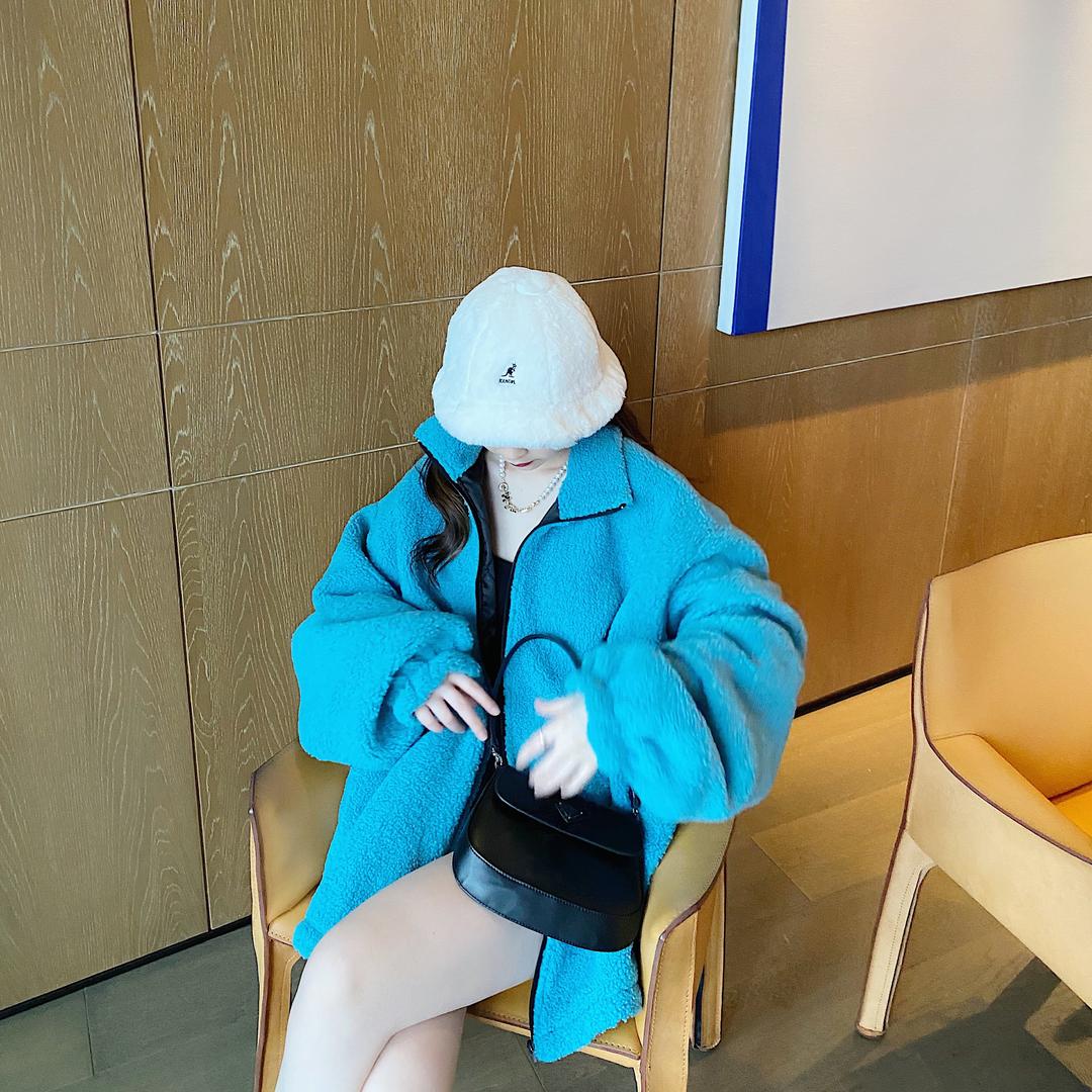 胜凯轻奢服饰