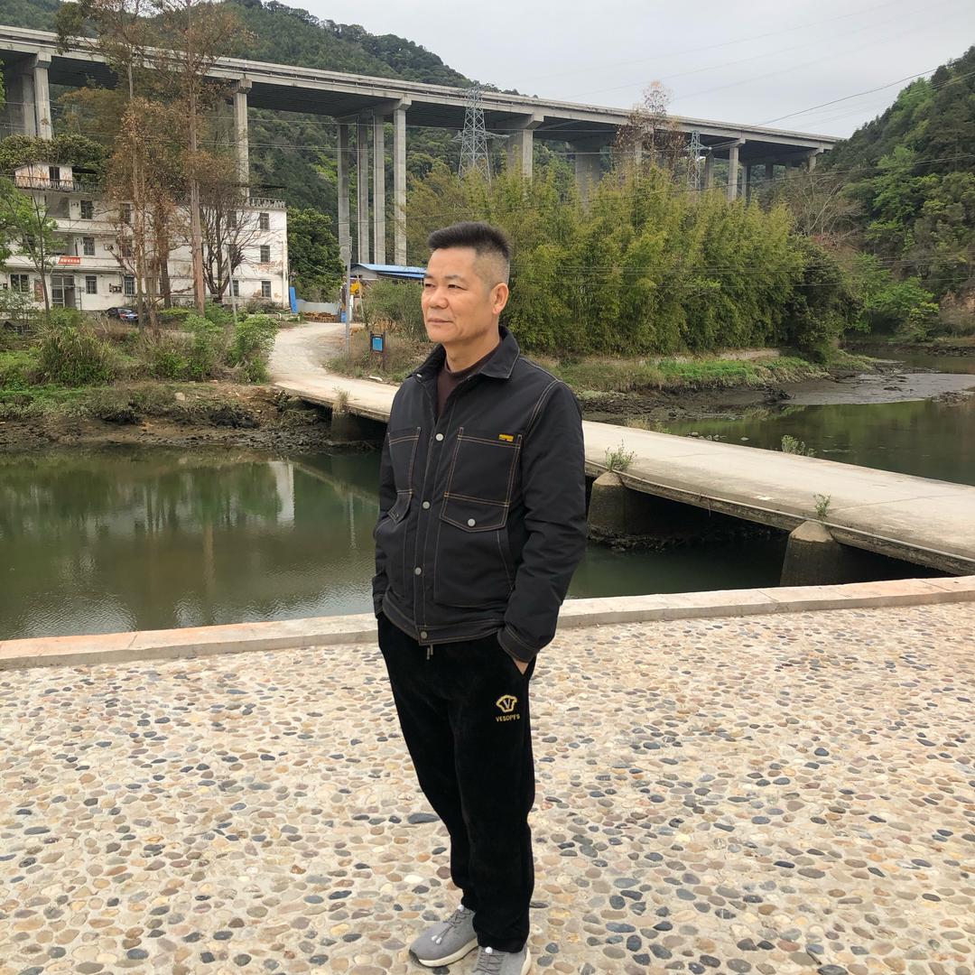开💕心坤坤（福今传媒）