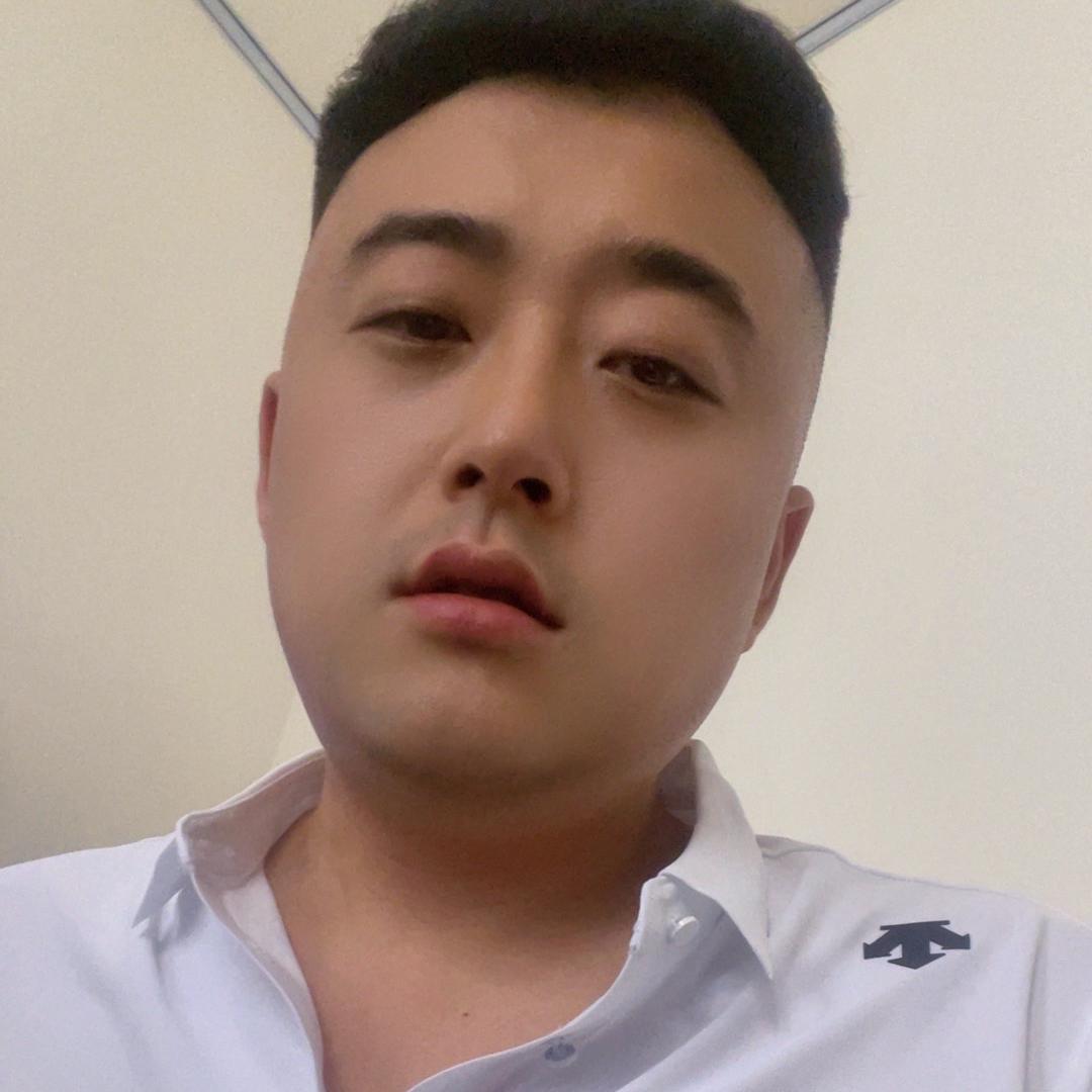 斯喆服装厂个体店