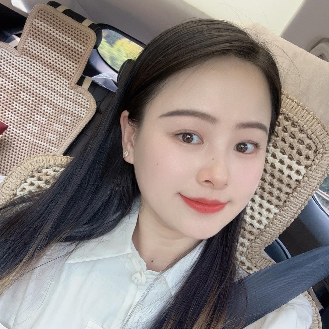 胡朵朵