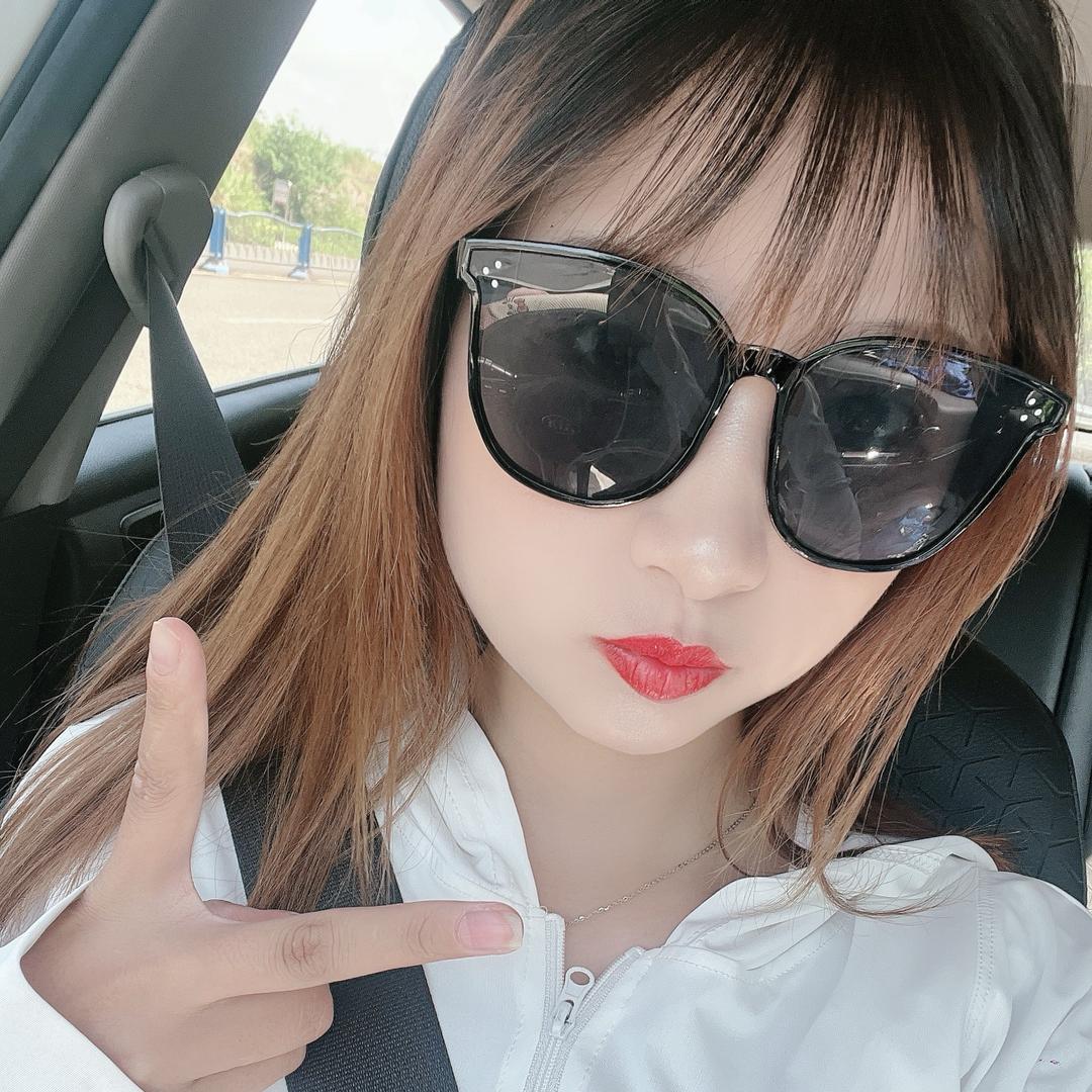 精致的猪猪女孩🐖ྀི