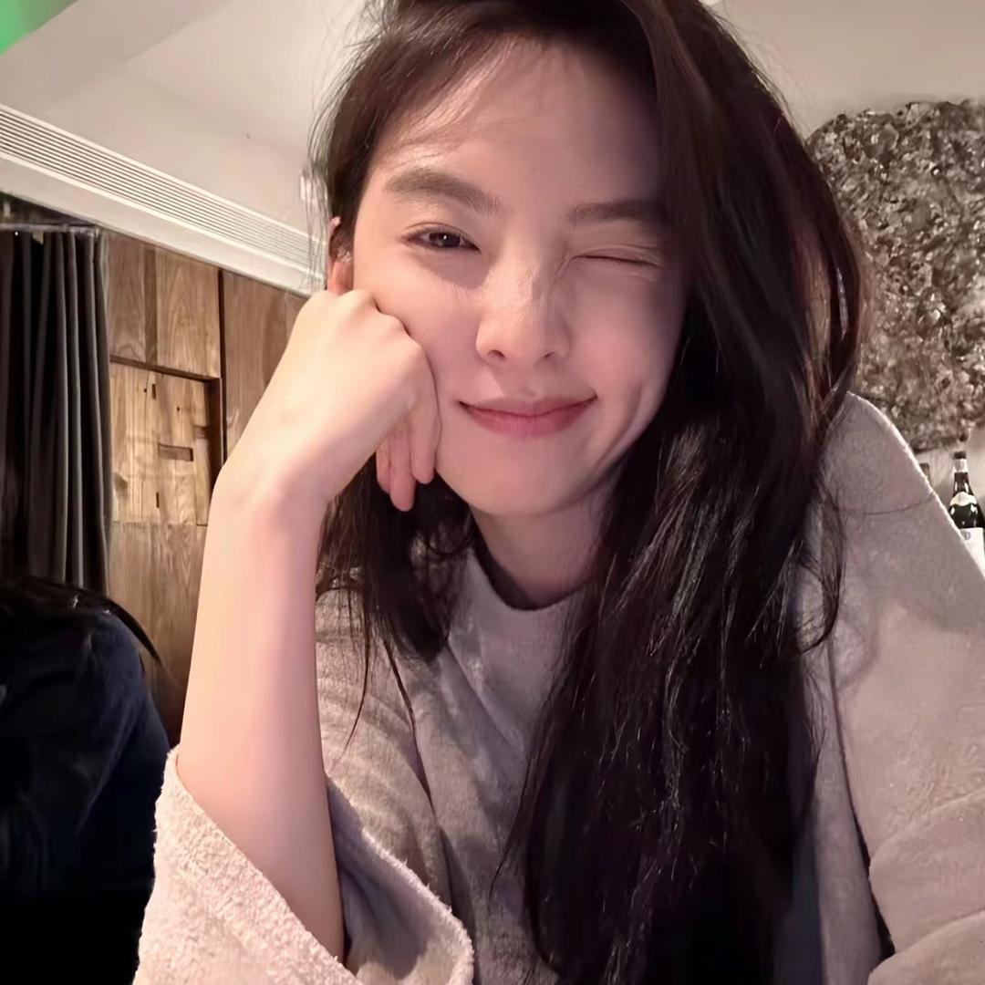 小美～睡不着🐾