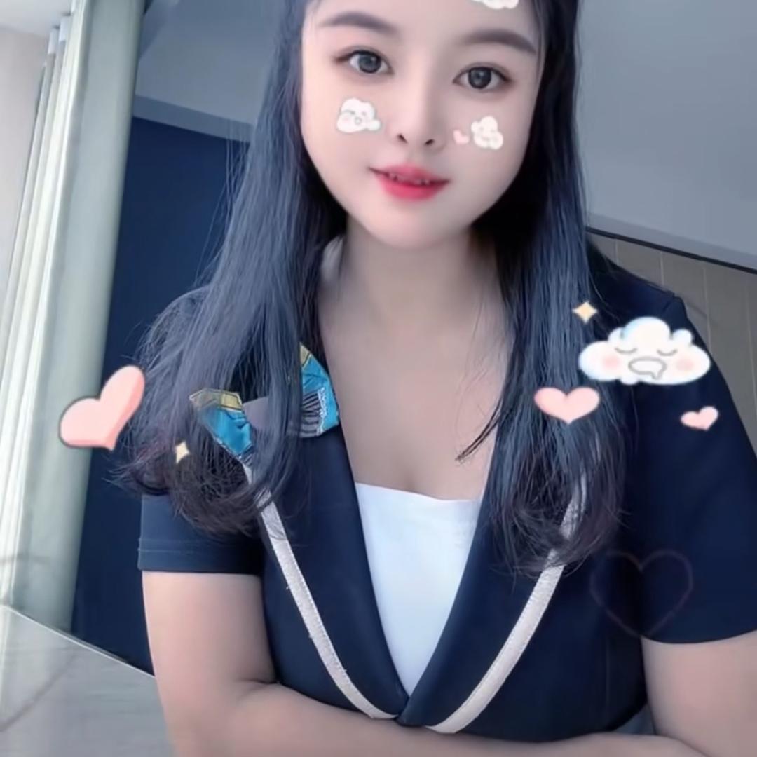 依依