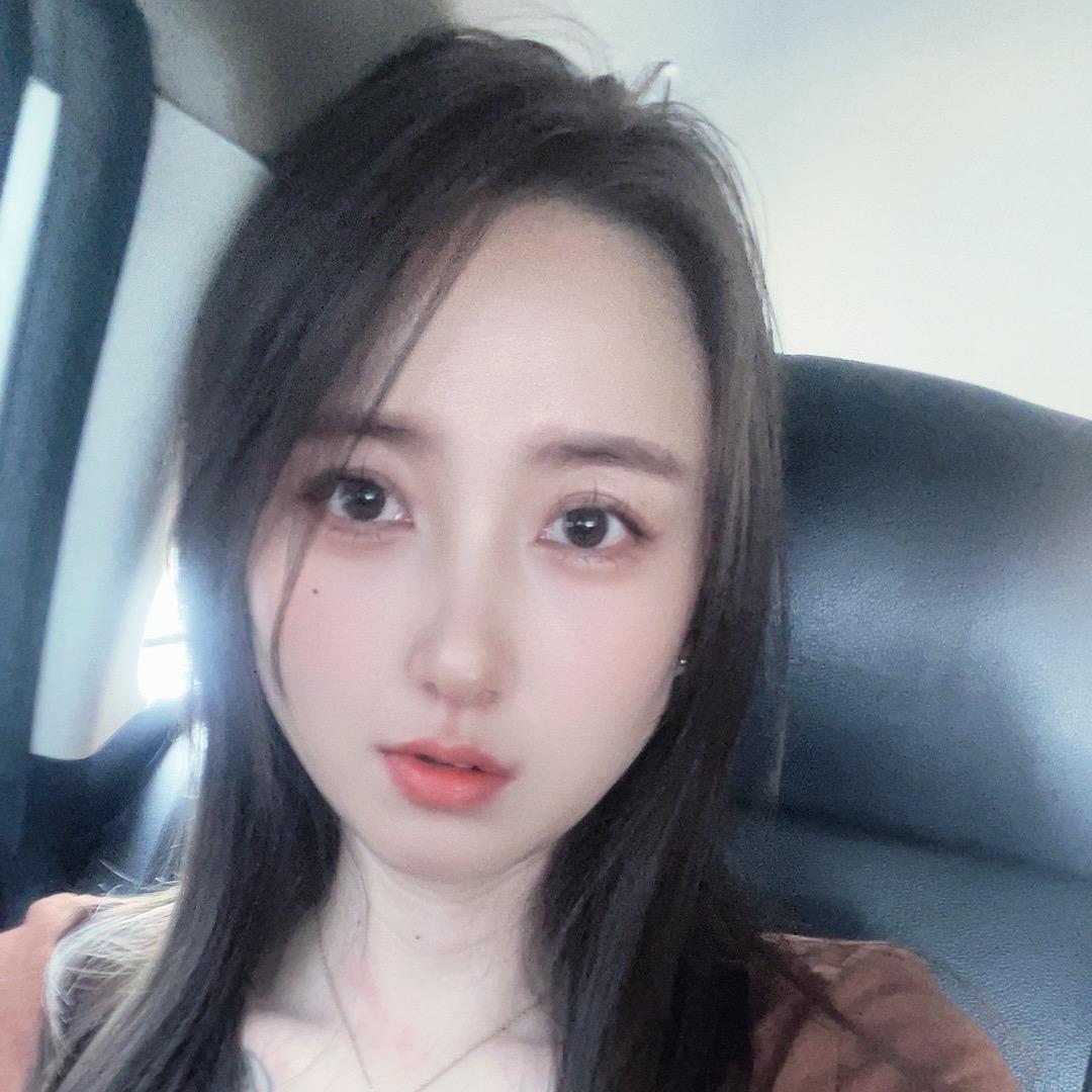 郭憨憨（单亲妈妈）