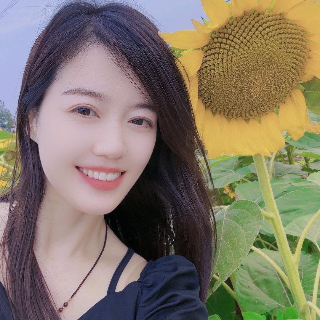 素素✨